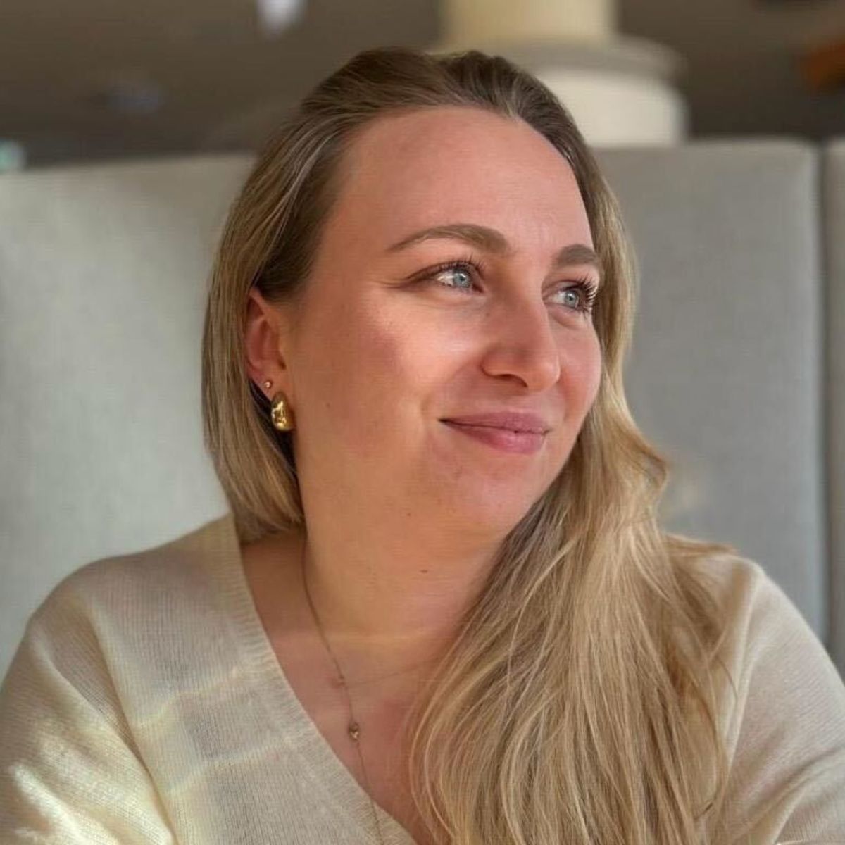 Nicole Schönek | Own Your Life App Userin